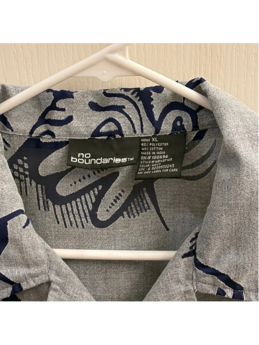 Men's No Boundaries Y2K SK8 Button Down Shirt XL Gray Navy - Picture 4 of 6